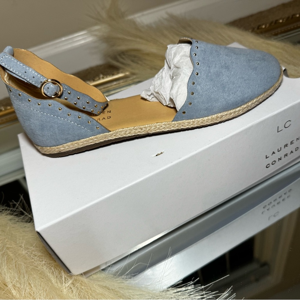*NIB* Lauren Conrad Light Blue Espadrille Flats w/ Scalloped Edging – Size 9